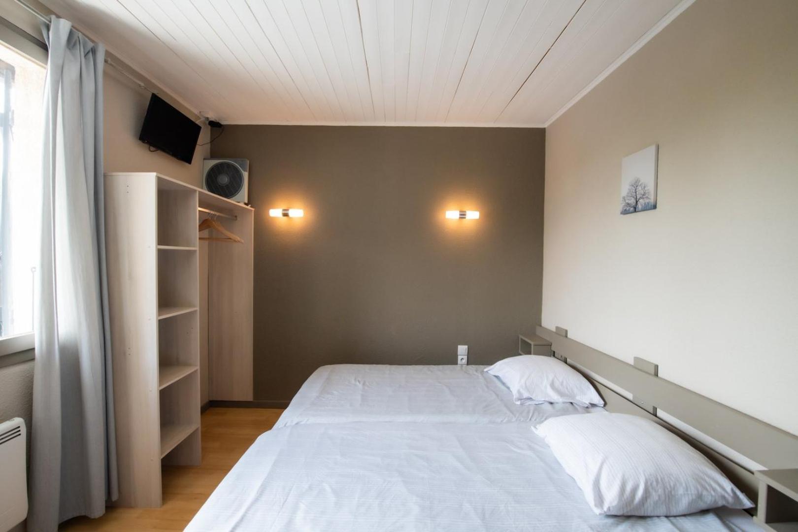 Chez Jostel - Chambre 5 Genay  Екстериор снимка