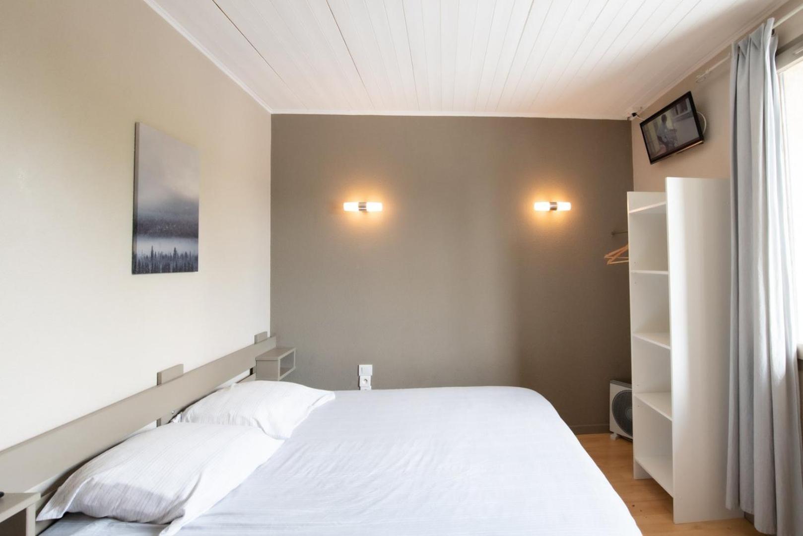 Chez Jostel - Chambre 5 Genay  Екстериор снимка